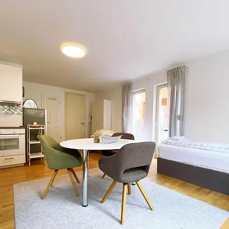 Moebliertes Wohnen In * 凯尔克海姆（陶努斯）