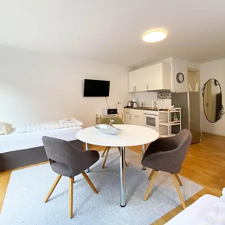 Moebliertes Wohnen In 公寓